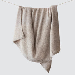 Catalina Boucle Throw