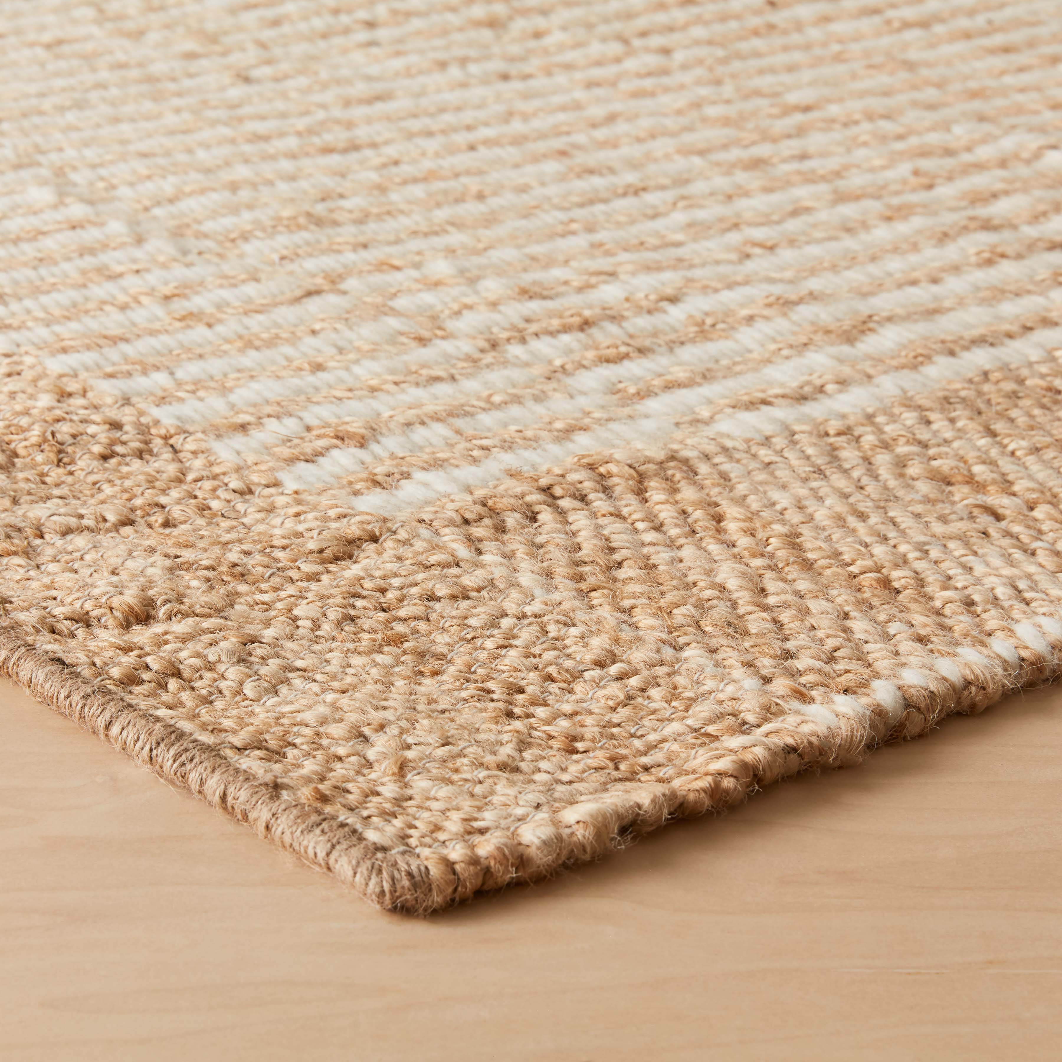 Anita Jute Accent Rug