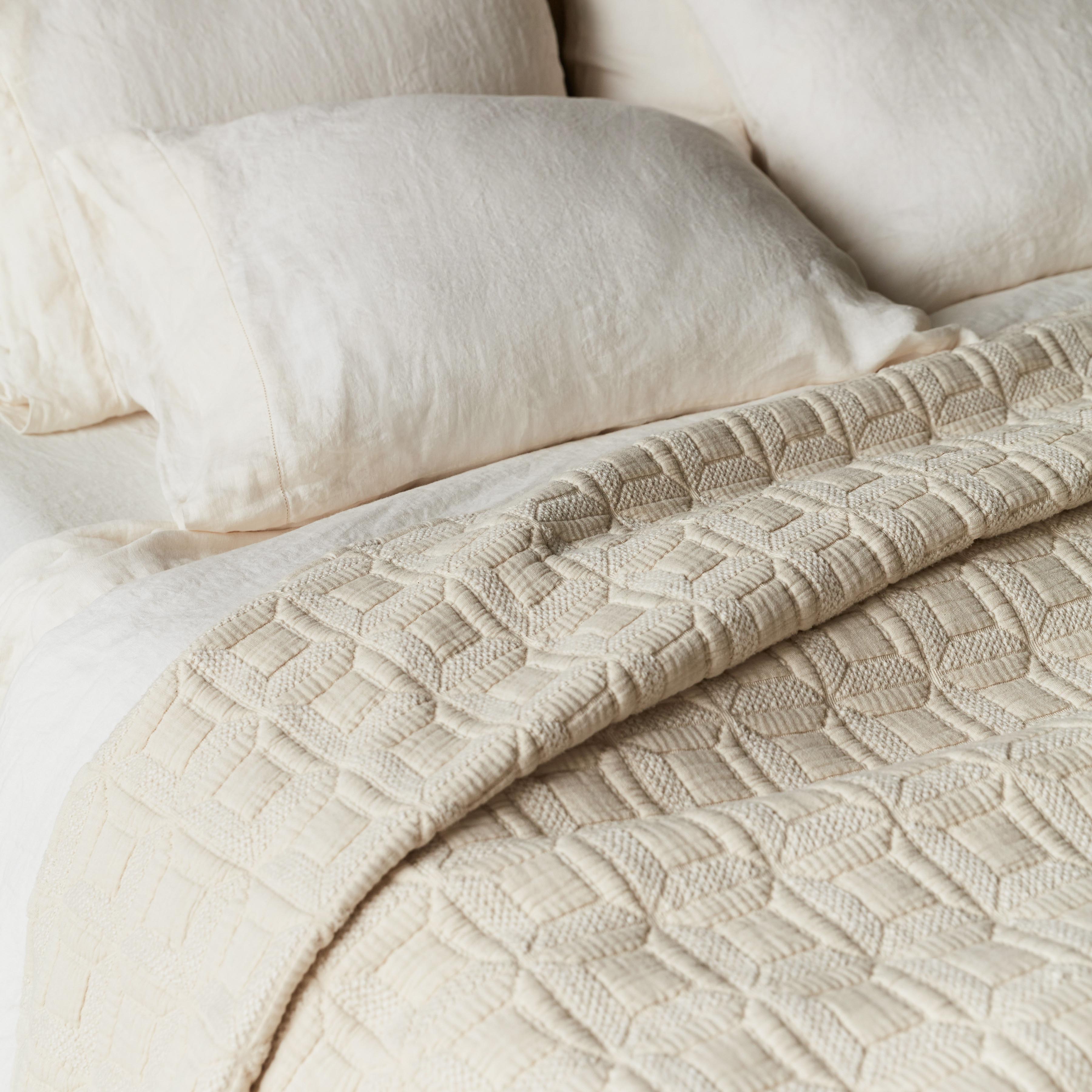 Ayla Organic Cotton Quilted Bed Blanket