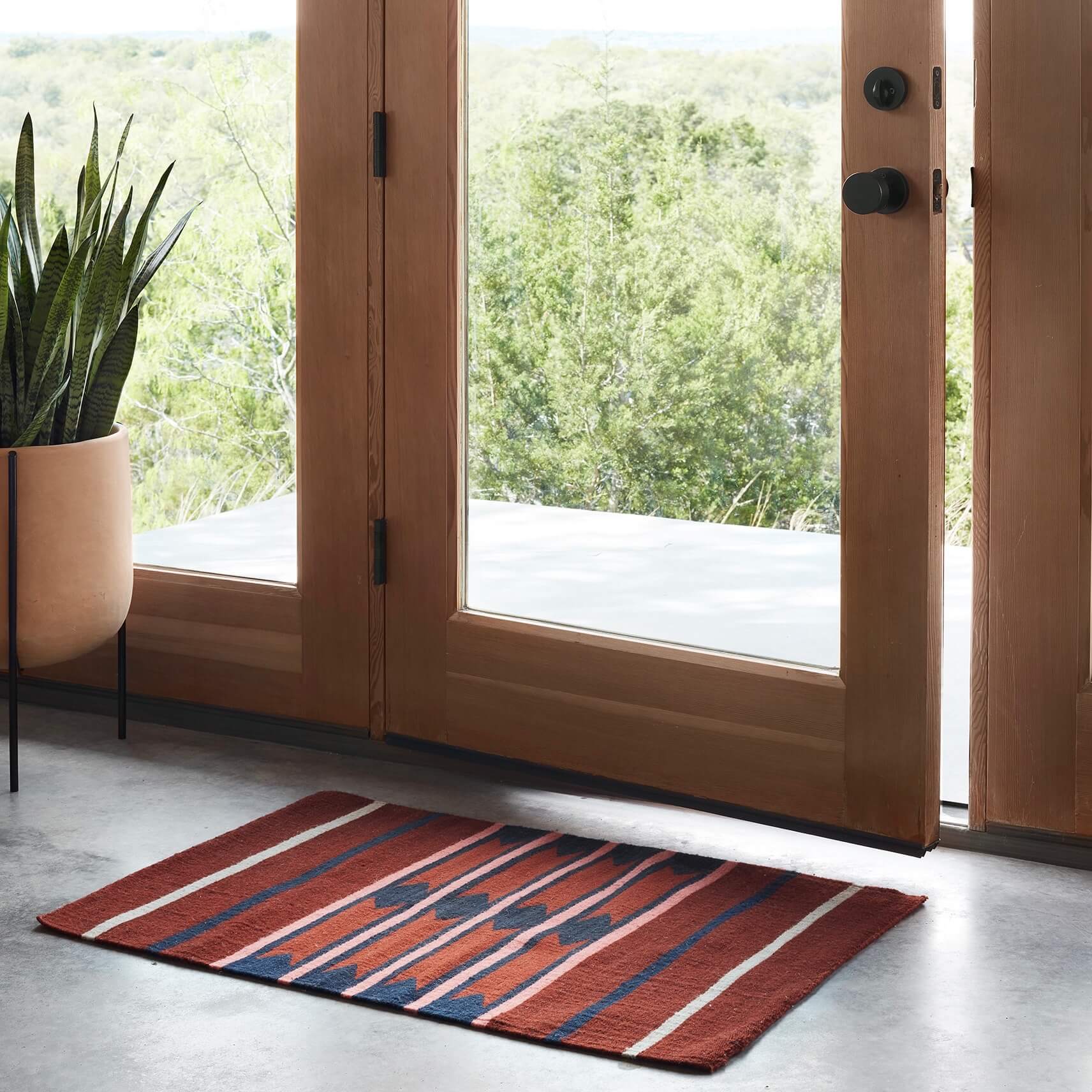 Bandera Handwoven Accent Rug
