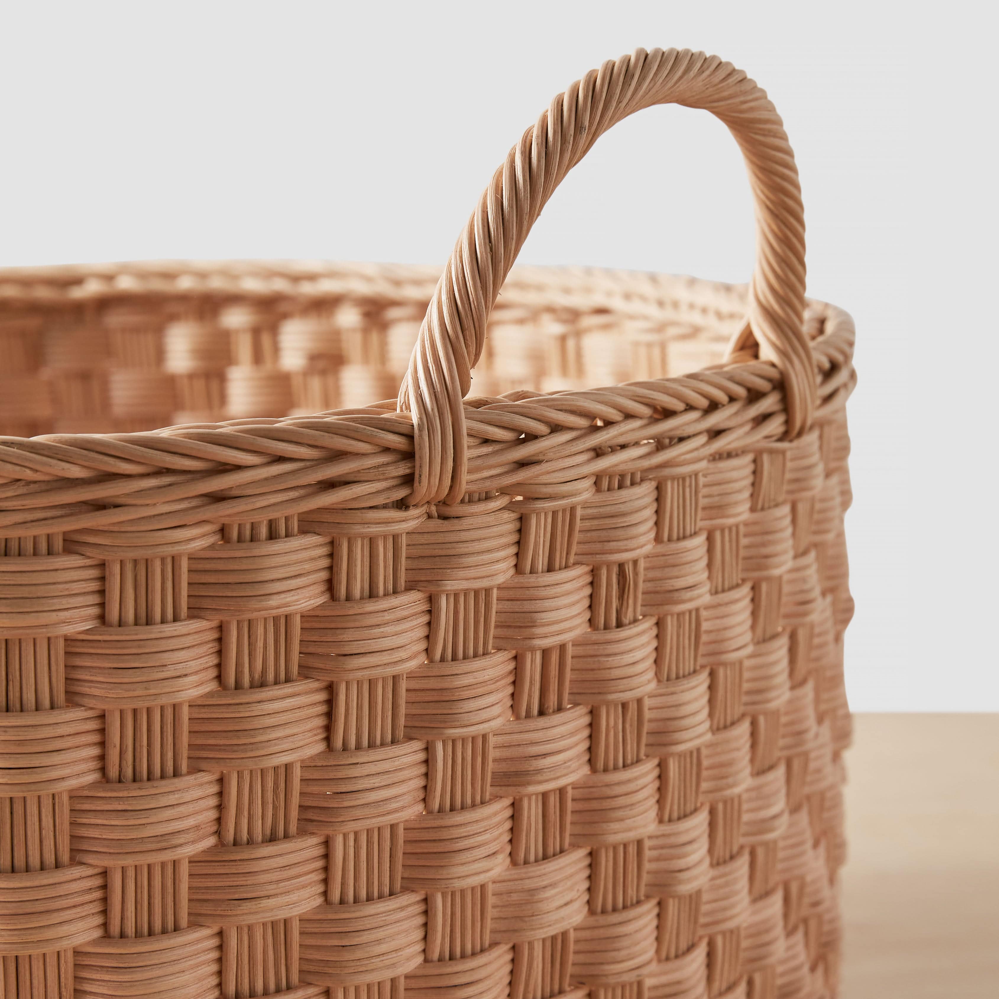 Kawi Wicker Floor Basket
