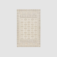 Lahar Hand-Knotted Accent Rug