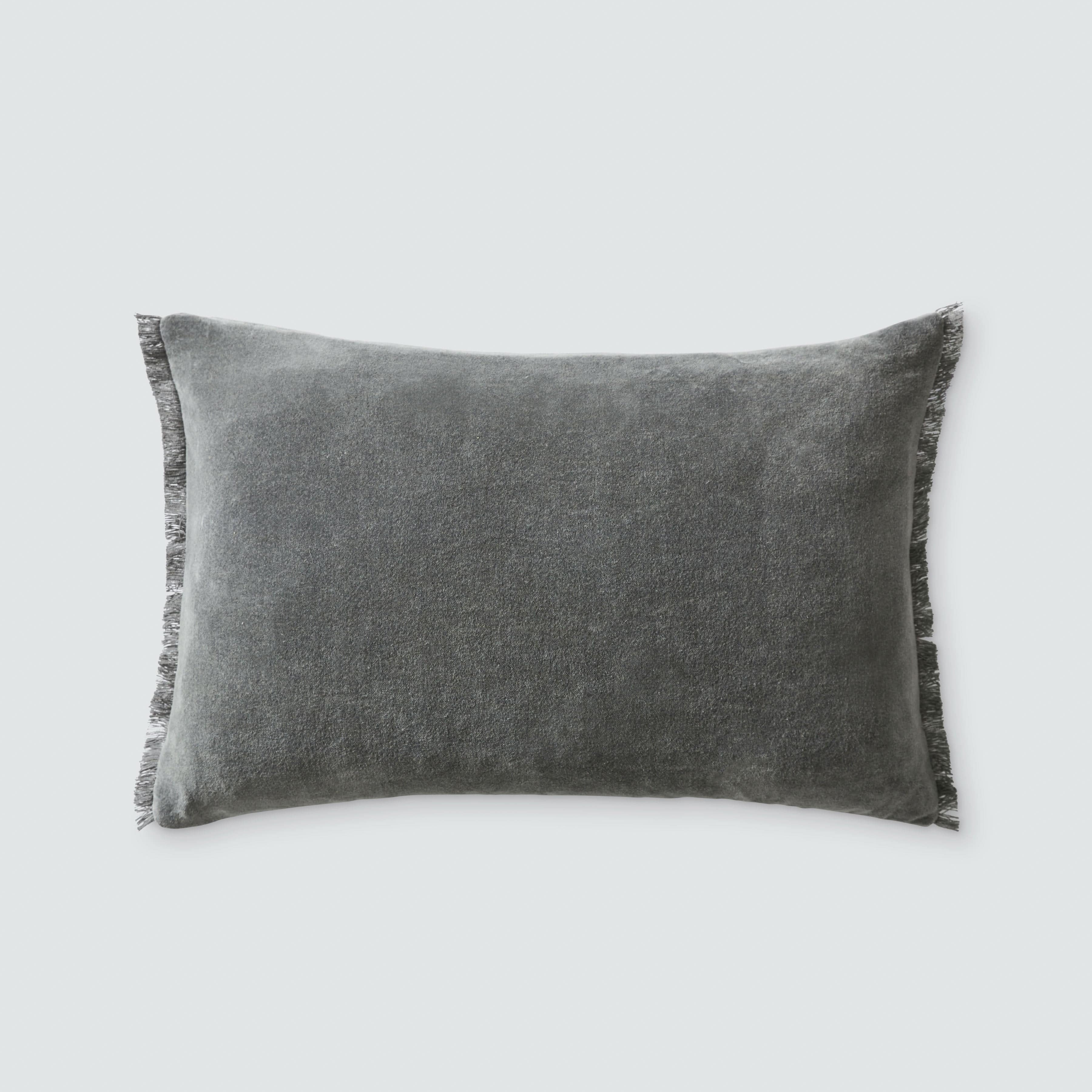 Naveta Velvet Small Lumbar Pillow