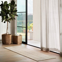 Sabina Handwoven Jute Accent Rug