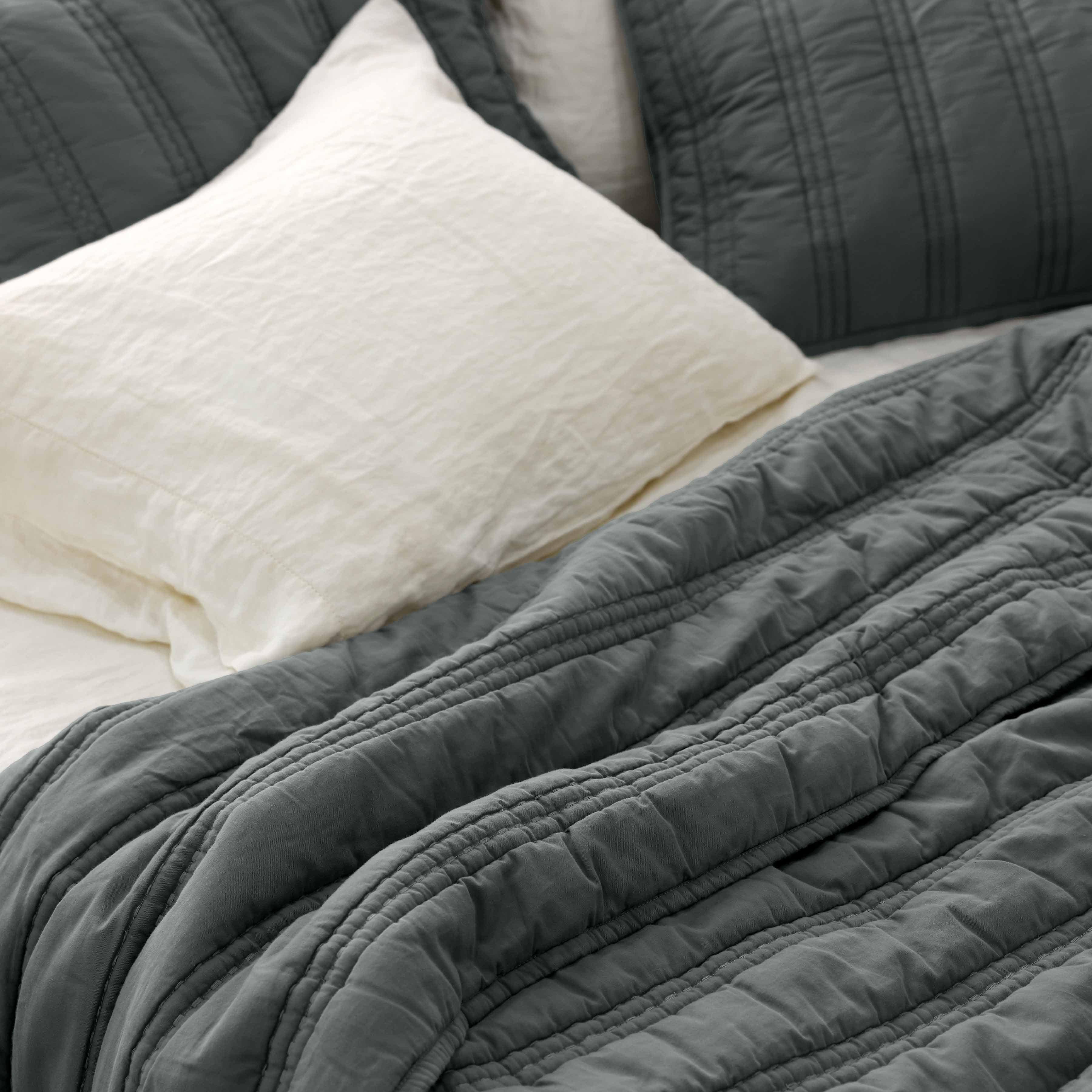 Organic Stonewashed Percale Channel Quilt & Sham Set